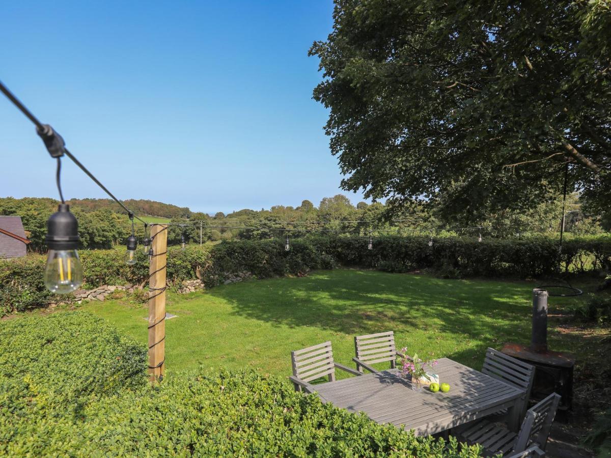 Bodfeurig Farm Cottage Bangor  Dış mekan fotoğraf